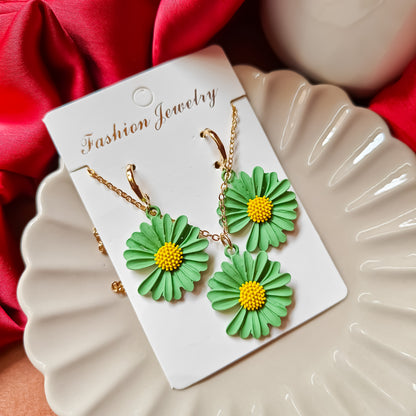Daisy Pendant Earrings Combo Set - Green