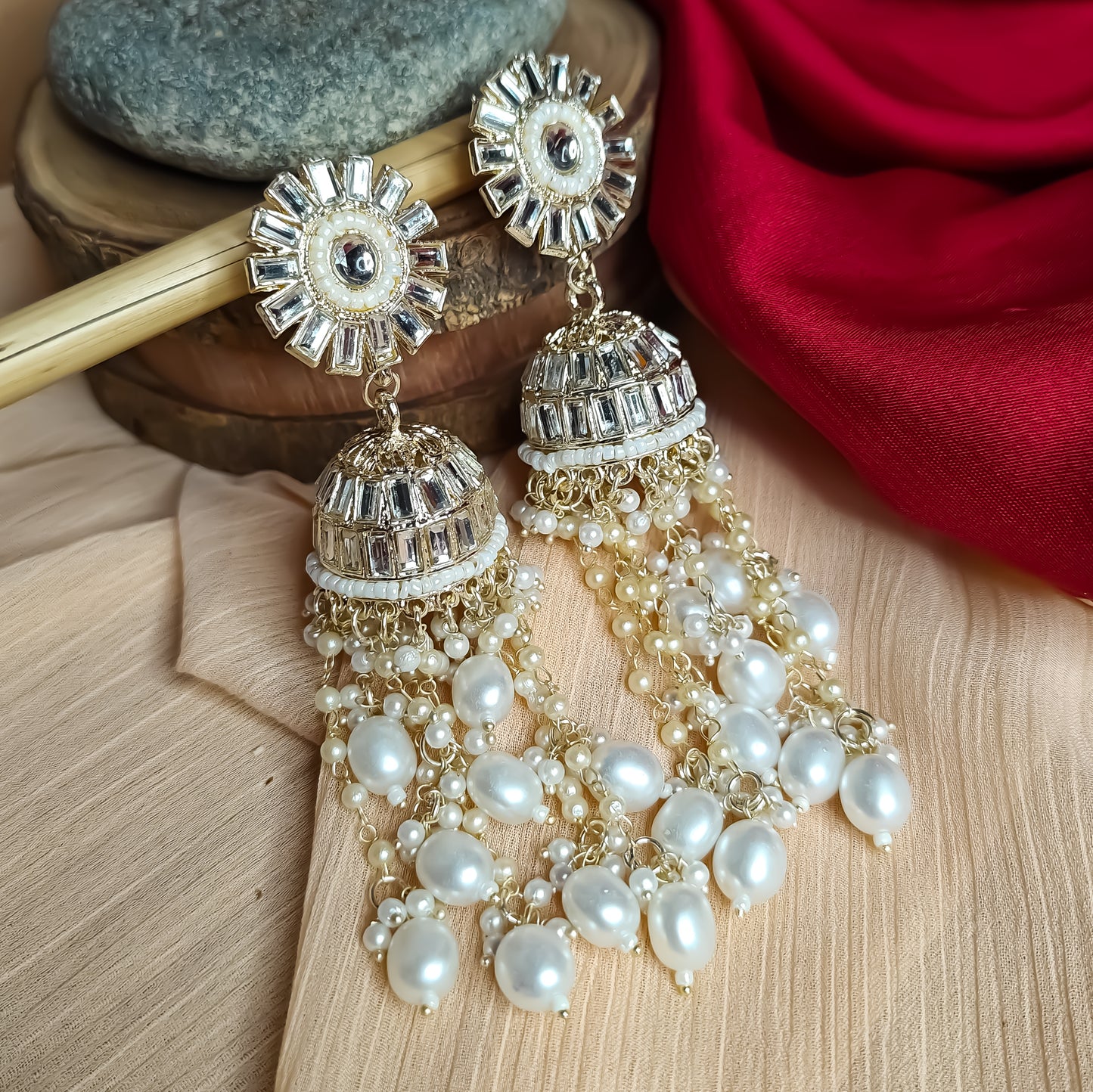 Jhoomar Jhumka Golden Earrings