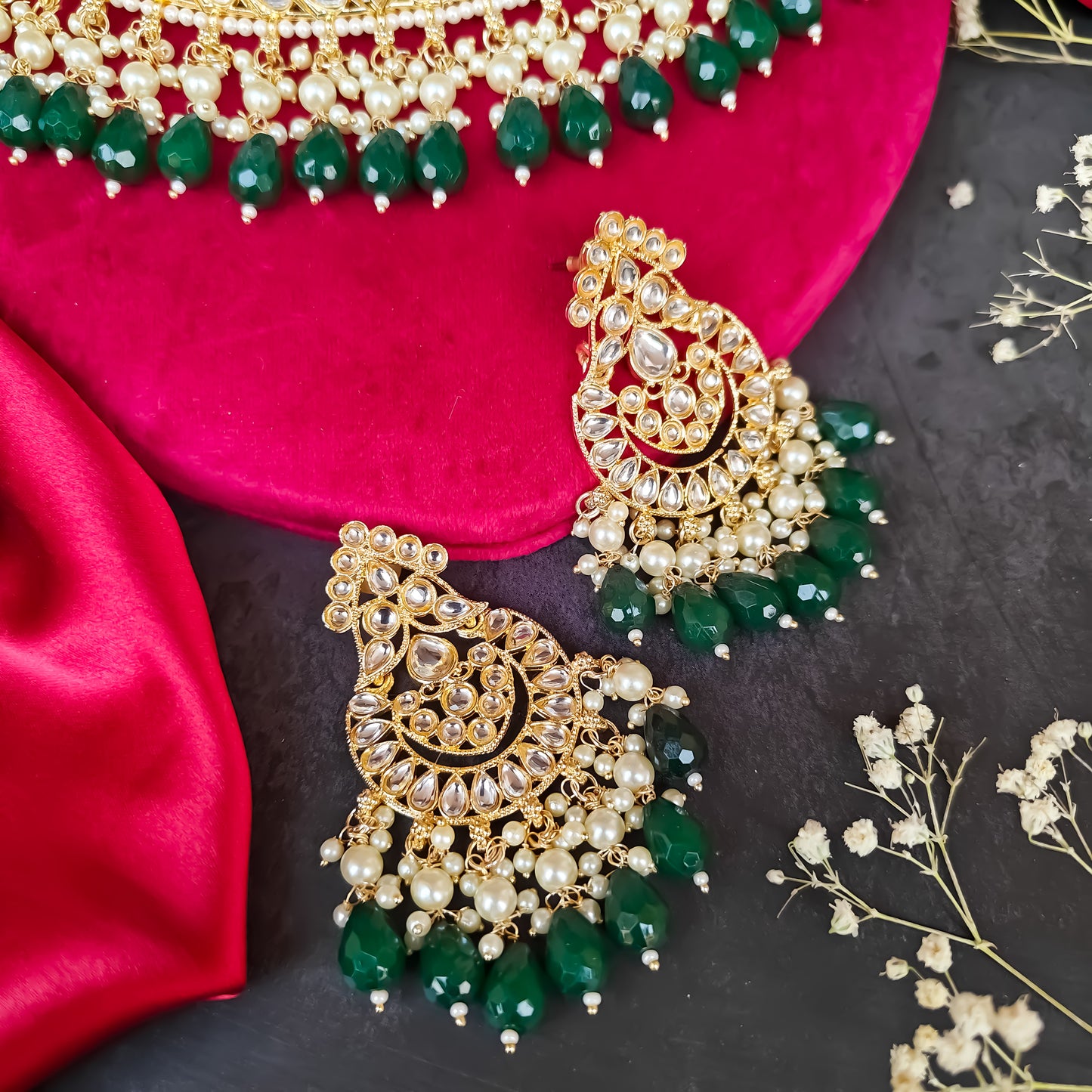 Jasleen Dabi Kundan Necklace Set - Green