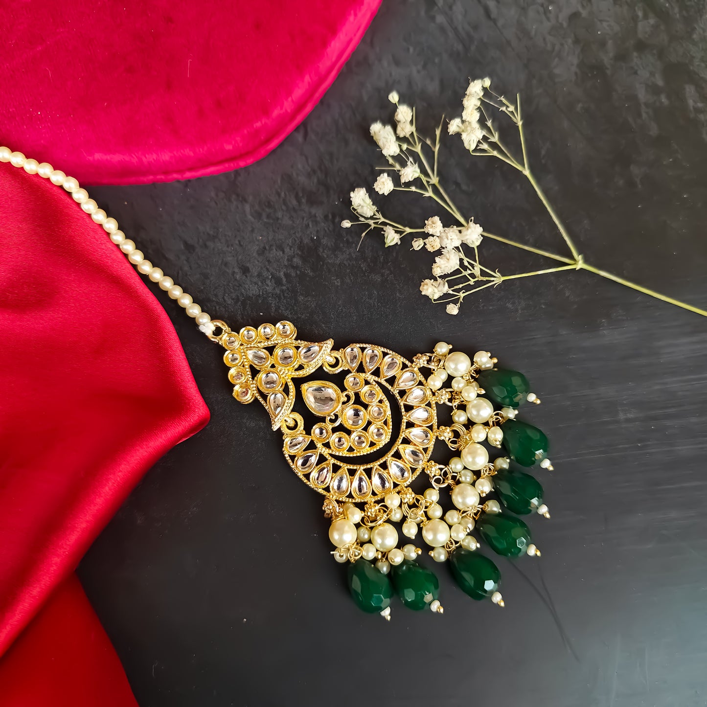 Jasleen Dabi Kundan Necklace Set - Green