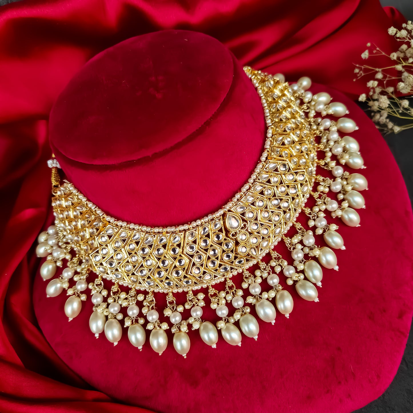 Jasleen Dabi Kundan Necklace Set - Golden