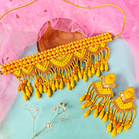 Rebeca Hand Embroidered Necklace Set