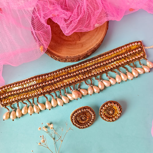 Gracia Hand Embroidered Necklace set