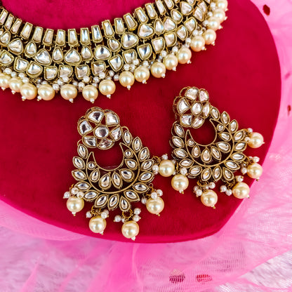 Kisma Dabi UNCUT Kundan Necklace Set - Golden