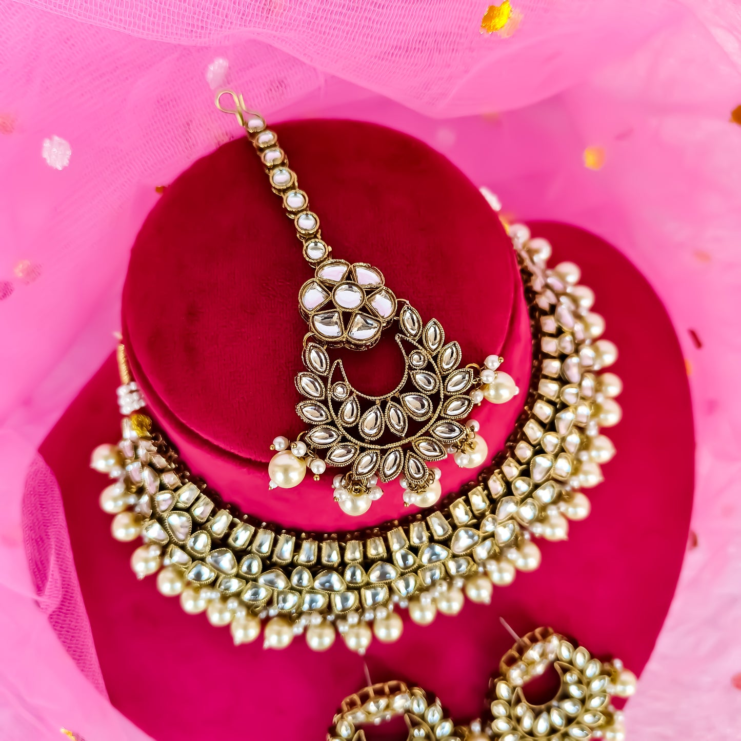 Kisma Dabi UNCUT Kundan Necklace Set - Golden