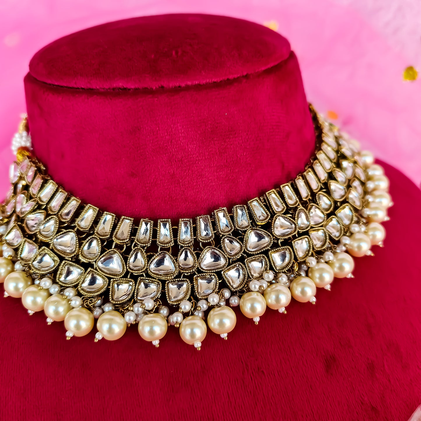 Kisma Dabi UNCUT Kundan Necklace Set - Golden