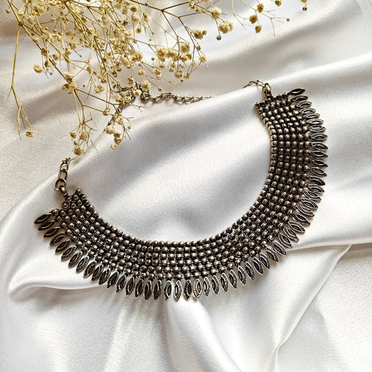 Vartika GS Necklace
