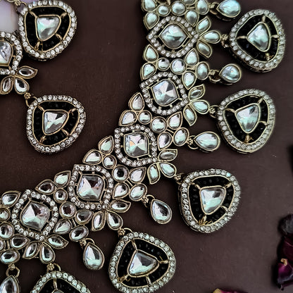Naina Kundan Necklace Set - Black