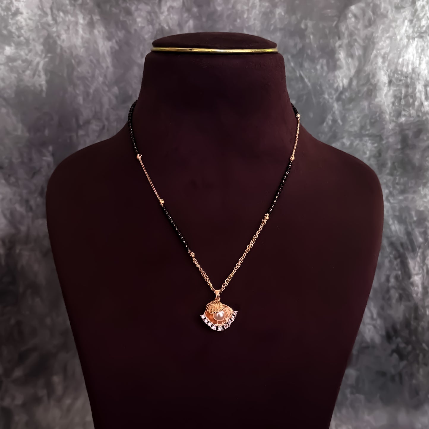Sea Shell AD Mangalsutra