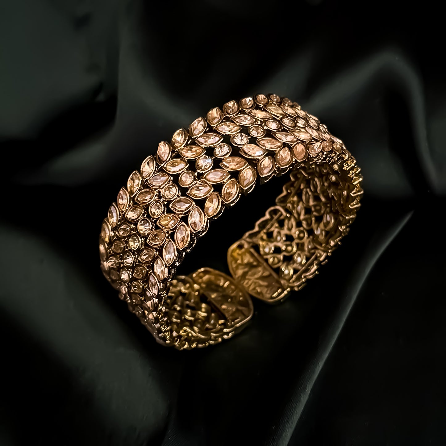 Seher Reverse AD Openable Bracelet/Kada - Golden