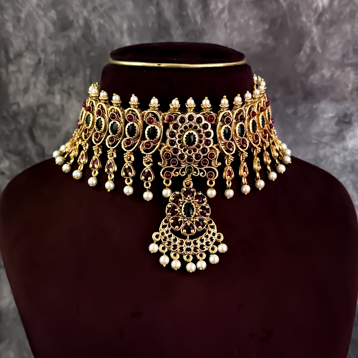 Kiana Temple Motif Necklace Set - Golden