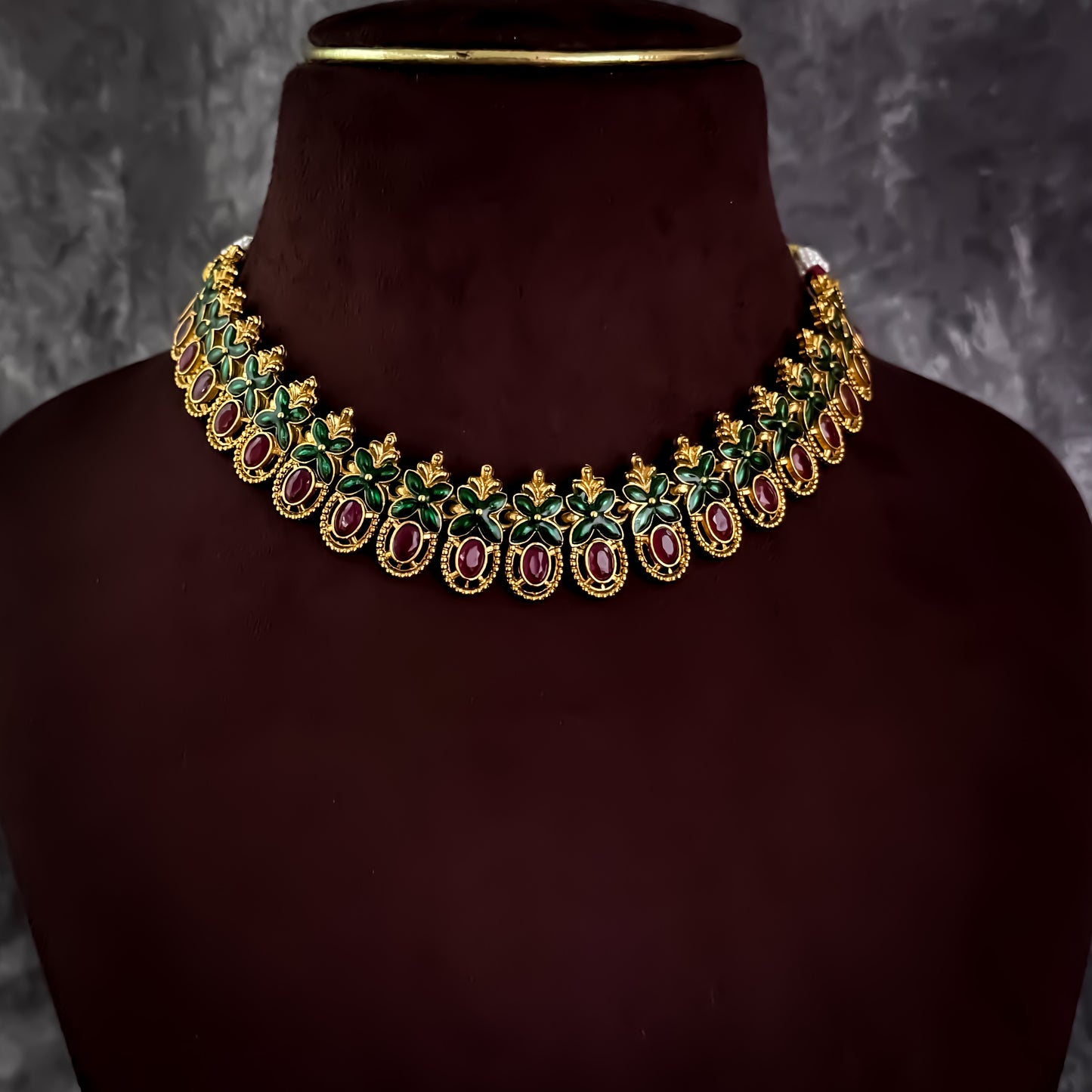 Rashi Temple Motif Necklace Set - Ruby & Green