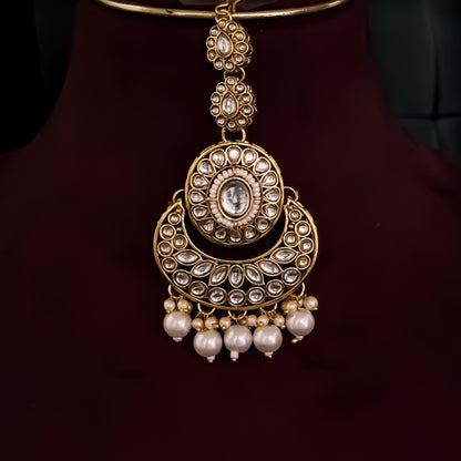 Rajnandini Kundan Pearl Necklace  - Golden