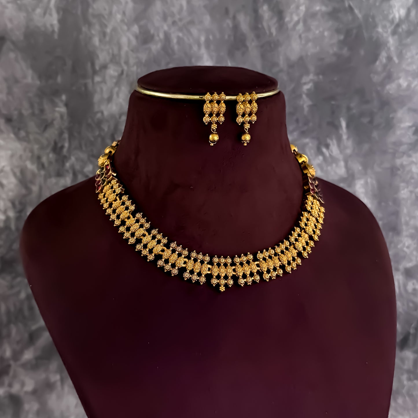 Vitasta Temple Necklace Set - Golden