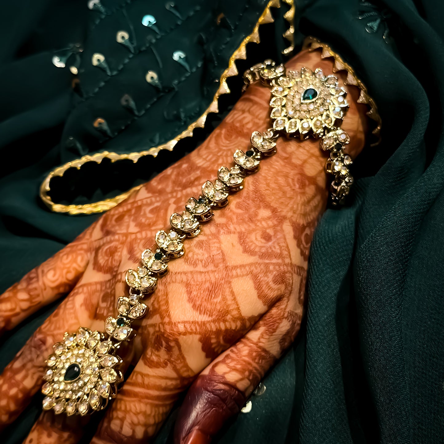 Hania Premium Reverse AD Haathphool - Golden