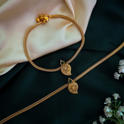 Bairagi Floral Temple Anklet - Green & Golden