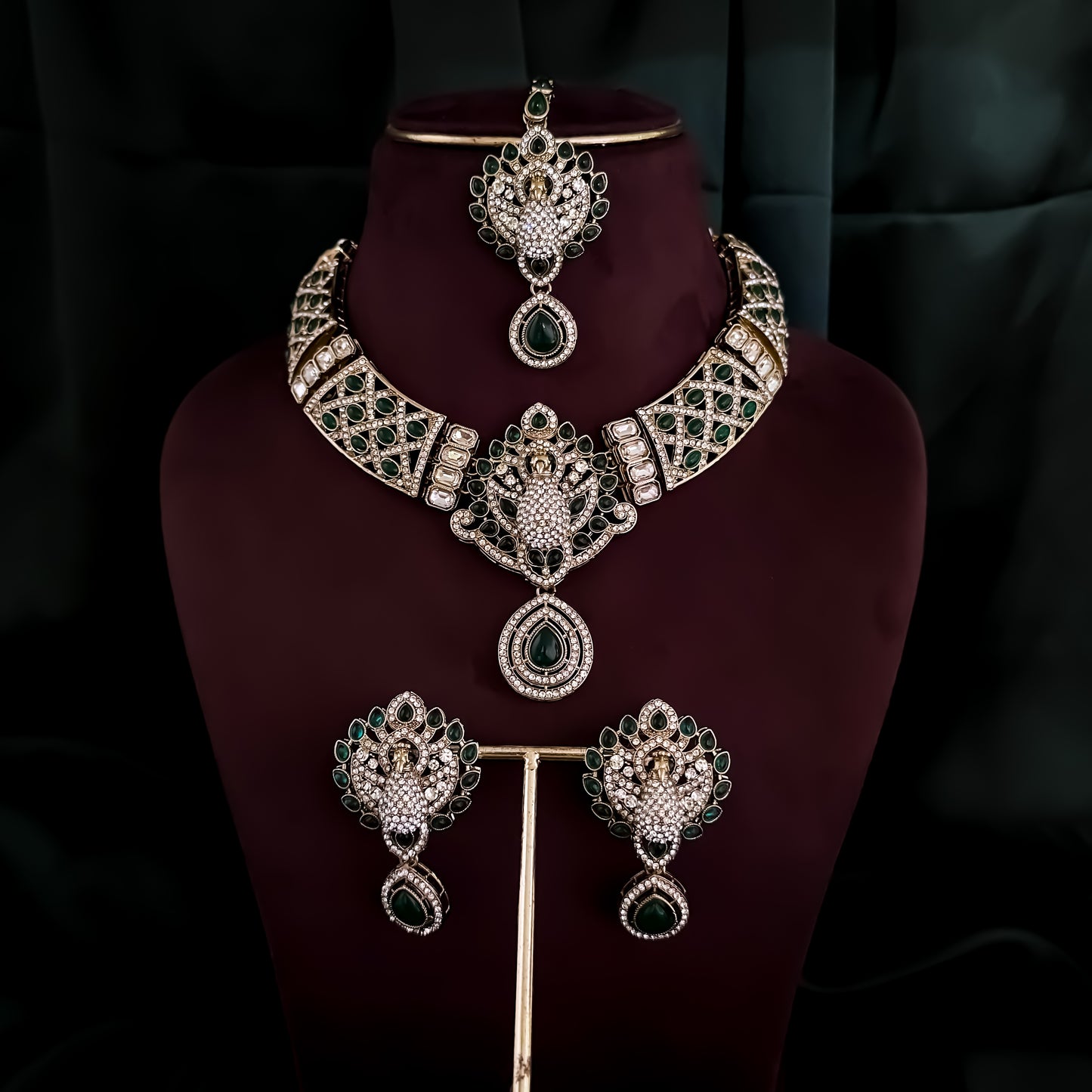 Yasmin Peacock Reverse AD Necklace Set - Green