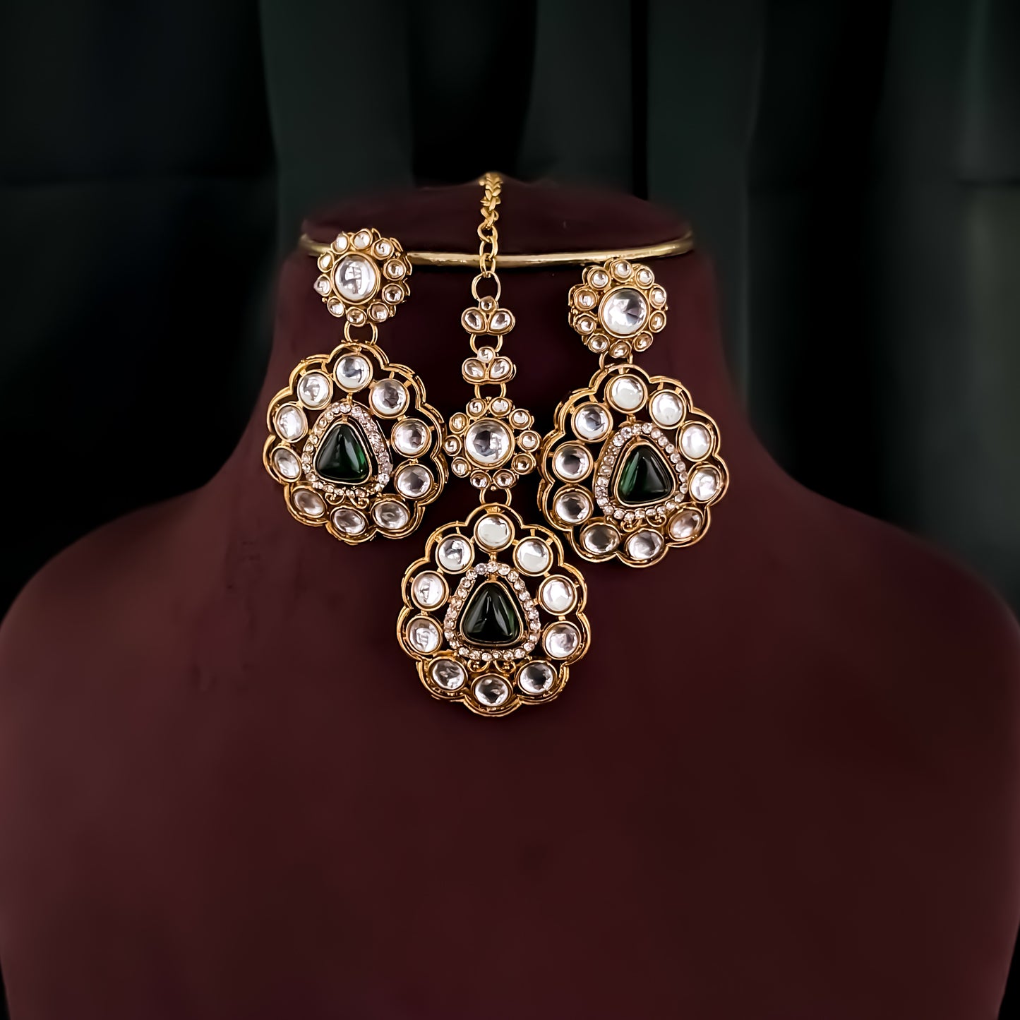 Anjani Kundan Pendant Necklace Set - Green