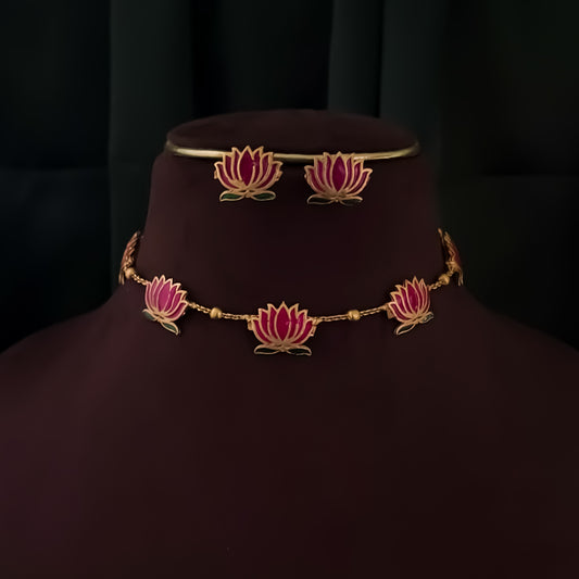 Minimal Lotus Necklace Set - Maroon & Green