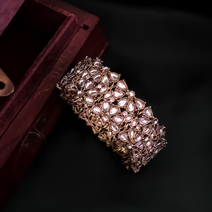 Maryam Kundan Openable Bracelet/Kada - Golden