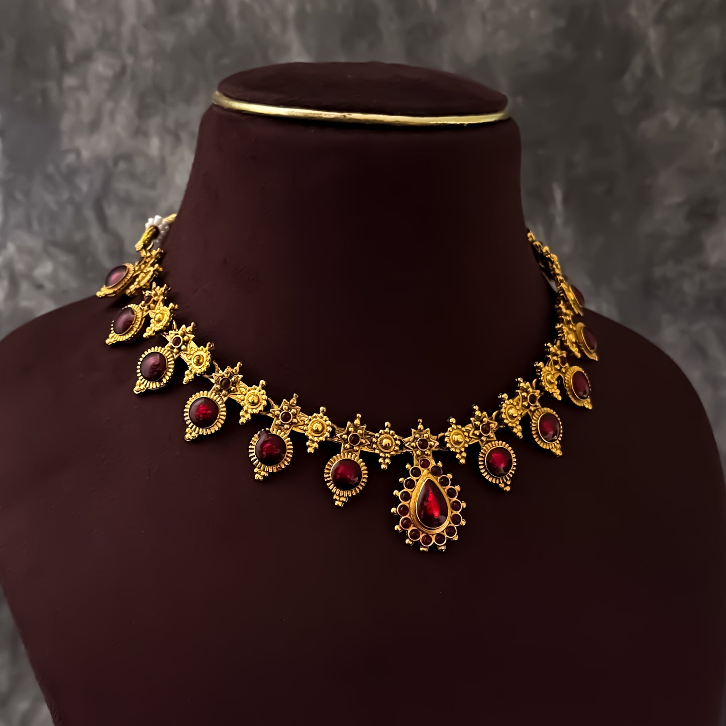 Kamakshi Temple Gold Motif Necklace Set - Maroon