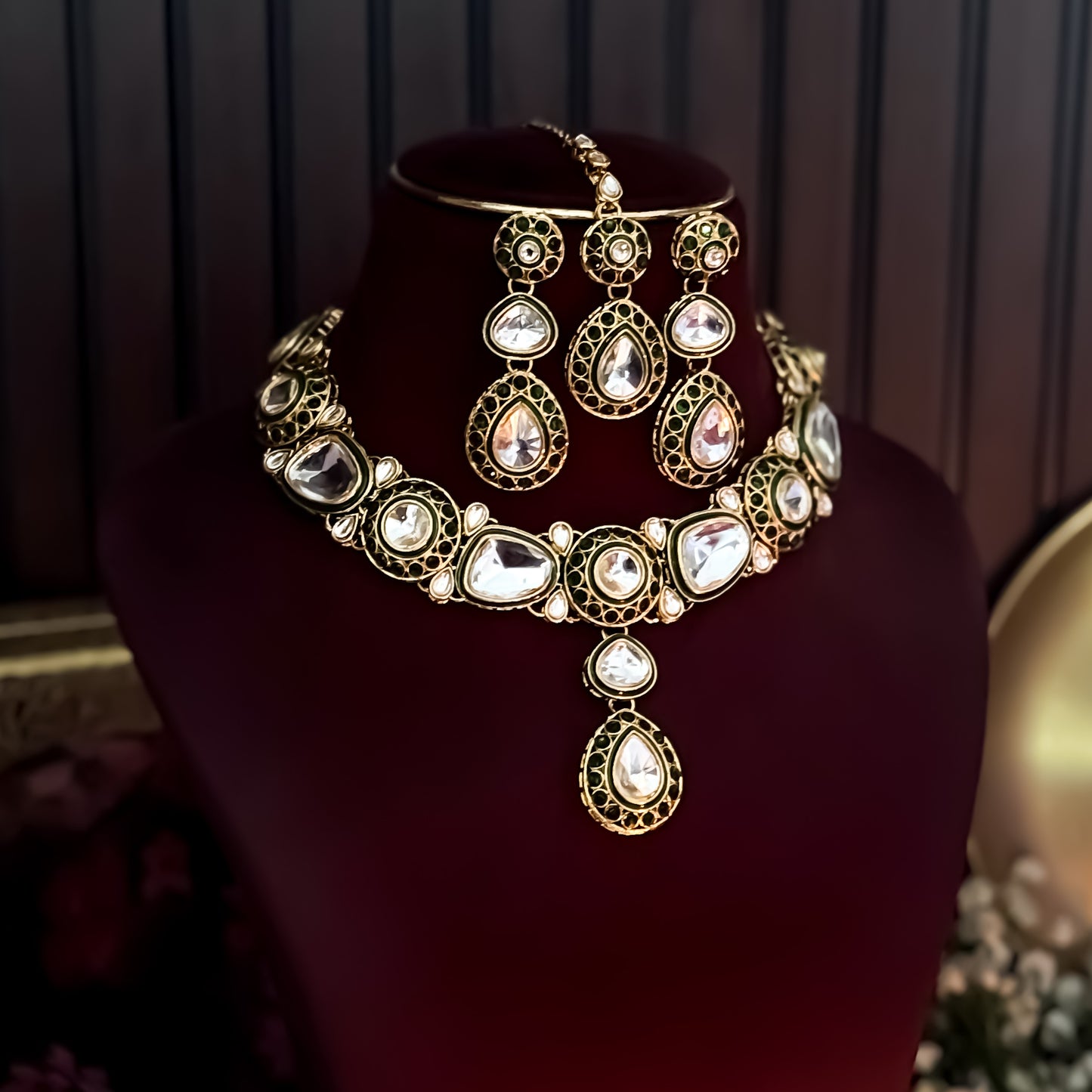 Ashnoor Kundan Necklace Set - Green