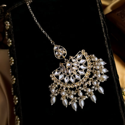 Savitri Kundan Pearl Maang Teeka - Golden