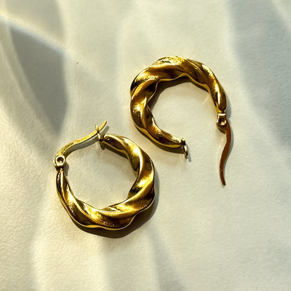 Norah Golden Anti Tarnish Hoop Earrings
