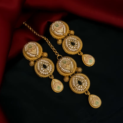 Jeevika Rajwadi Matte Polish Necklace Set - Pink & Green