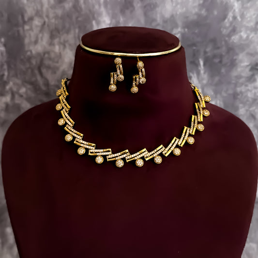Dhiman Minimal AD Necklace Set