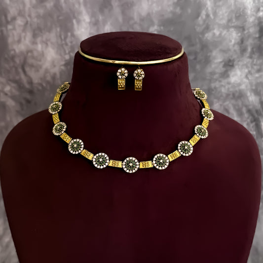 Vaidehi Minimal AD Necklace Set - Green