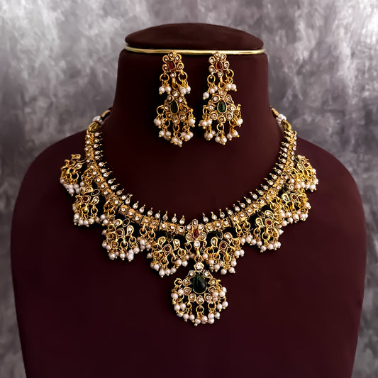 Kiara Guttapushalu Necklace Set