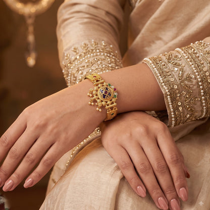 Green Kavya Fusion Kashmiri Rajwadi Ghungroo Adjustable Bracelet