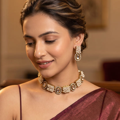 Golden Twisha Kundan Ganthan Choker Necklace Set