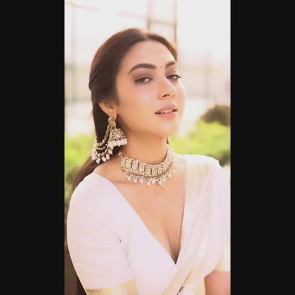 Reem Kundan Necklace Set with Detachable Sahara Earrings - Golden