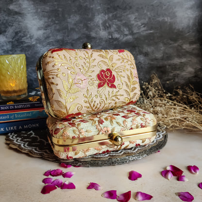 ROSEATTE DELIGHT CLUTCH+ SLING- SOFT GOLD