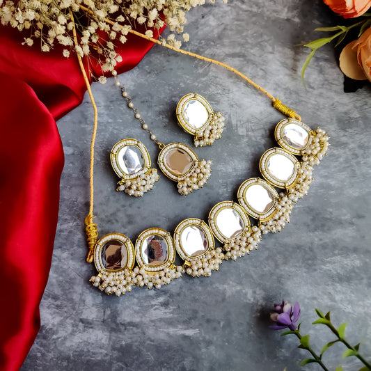 Pavitra Kundan Ganthan Necklace - Golden
