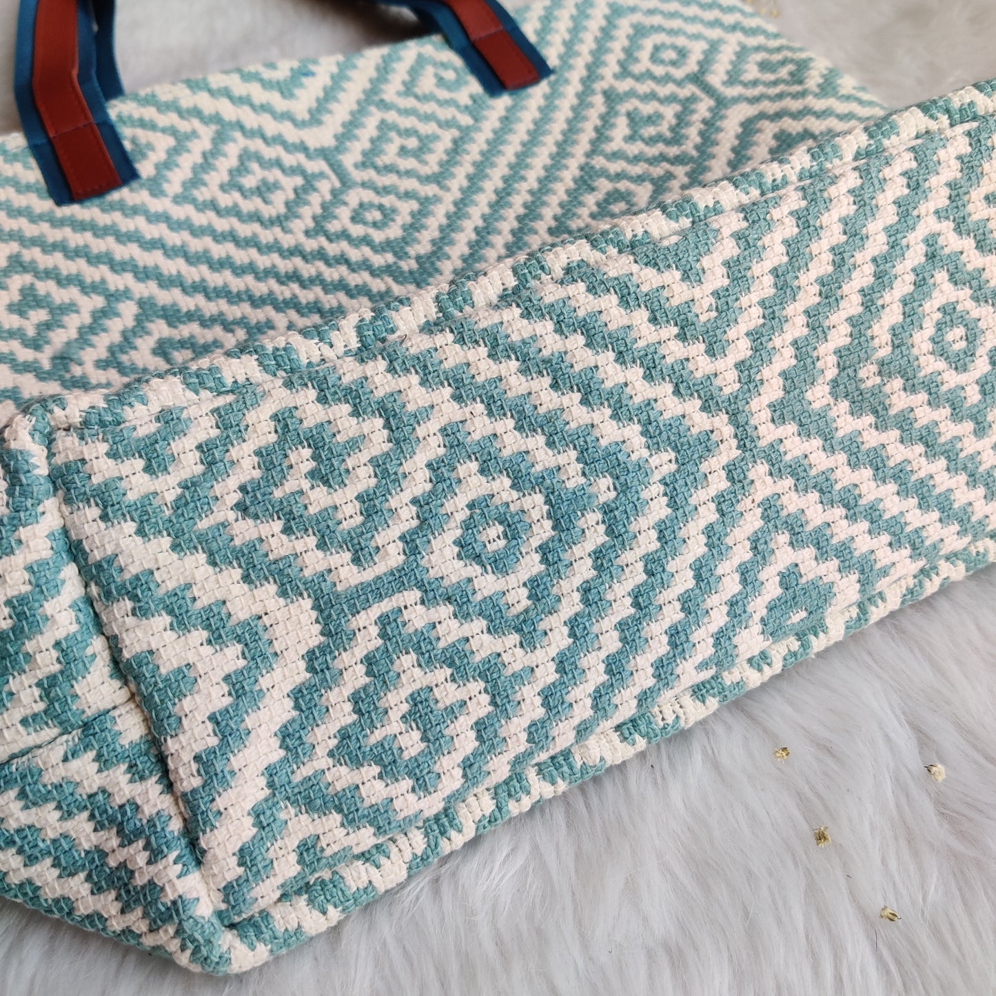 TURQUOISE TANTRUM LAPTOP TOTE BAG