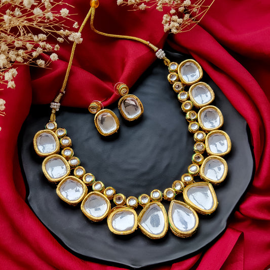 Reshma Uncut Kundan Necklace Set