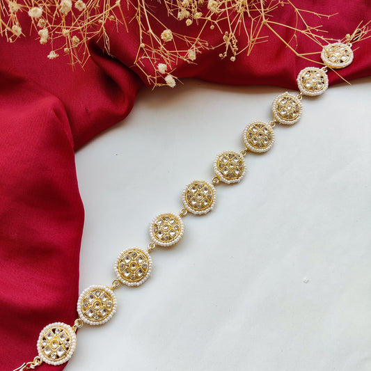 Sameera Golden Kundan Seeshphool / Mathapatti