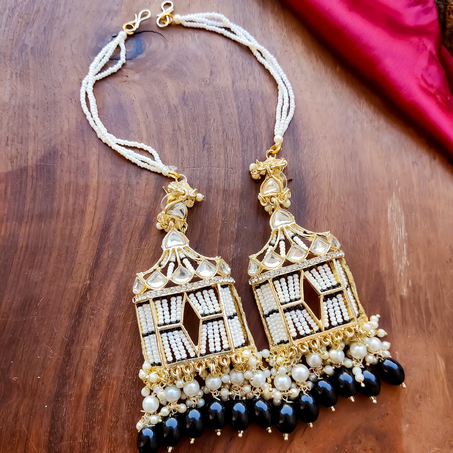 Jharokha Kundan Earrings with Sahara / Earchain - Black