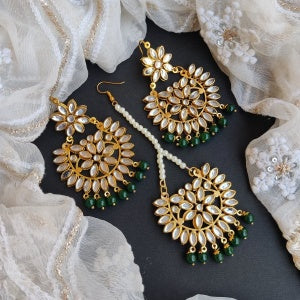 ''DIYA'' PEARL DROP MANGTIKA EARRINGS SET - GREEN