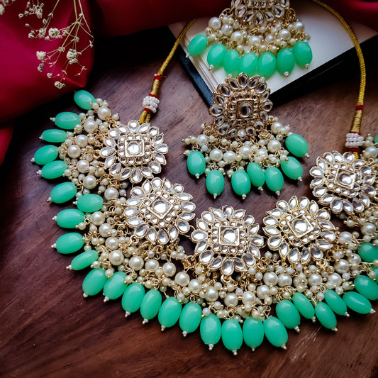 Arshi Kundan Pearl Necklace Set - Mint Green