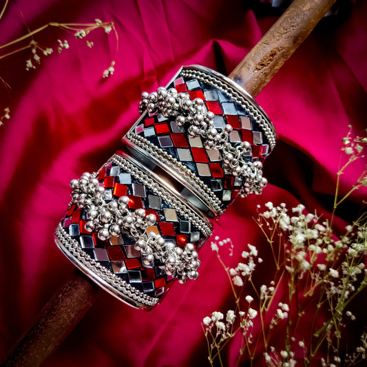 Seesa Kada/Bracelet - Red & White (Single)