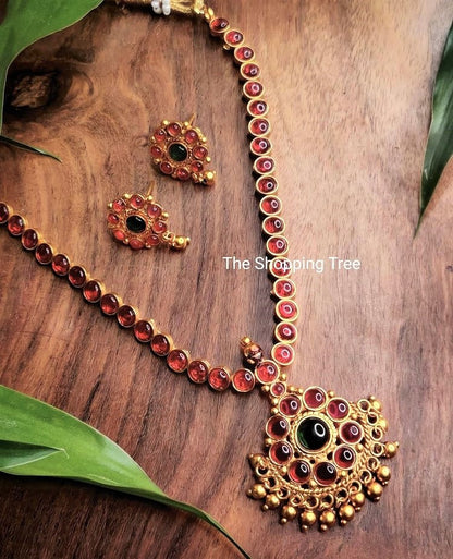 Kemp Golden Pearl Necklace Set